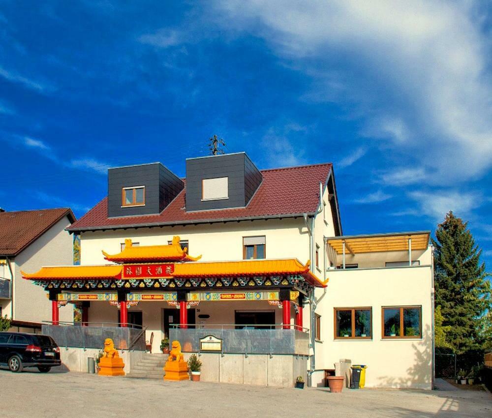 Gaststaette Lin Garden Hotel Untergruppenbach Екстериор снимка